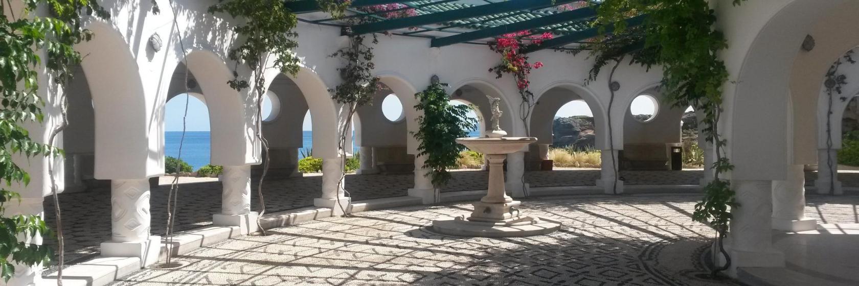 Θεματικό Πάρκο Και Μουσείο Δεινοσαύρων